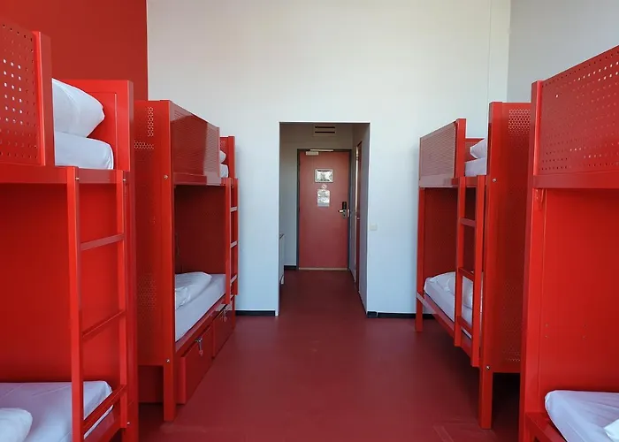 Wow Amsterdam Hostel
